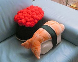 Подушки в виде суши на заказ
